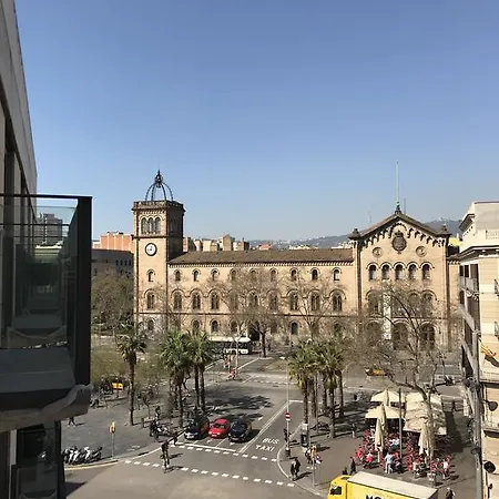 Chic & Basic Lemon Boutique 2* Barcelona