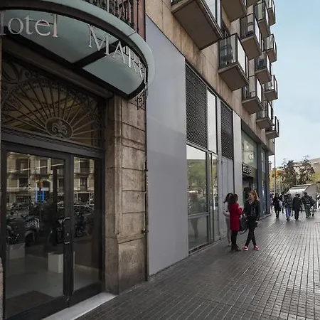 Chic & Basic Lemon Boutique Hotel