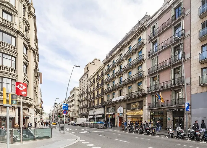 Chic & Basic Lemon Boutique Отель Барселона