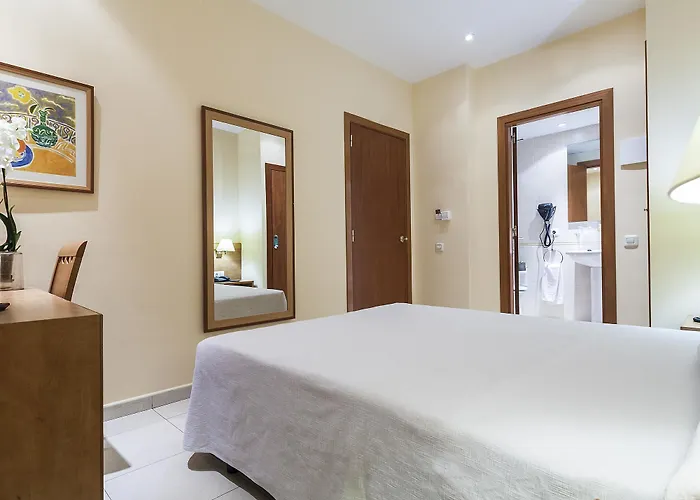 Chic & Basic Lemon Boutique Отель Барселона