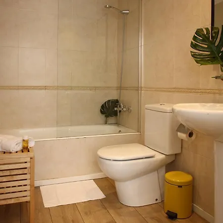 Chic & Basic Lemon Boutique Hotel 2*